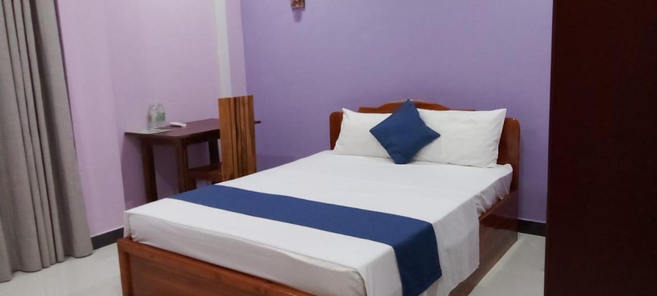 Sp Tourist Hotel Jaffna Exterior photo
